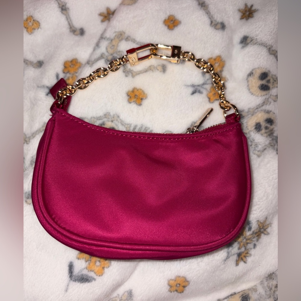 Like new lululemon athletica Pink Chain mini coin pouch Bag - Picture 4 of 6